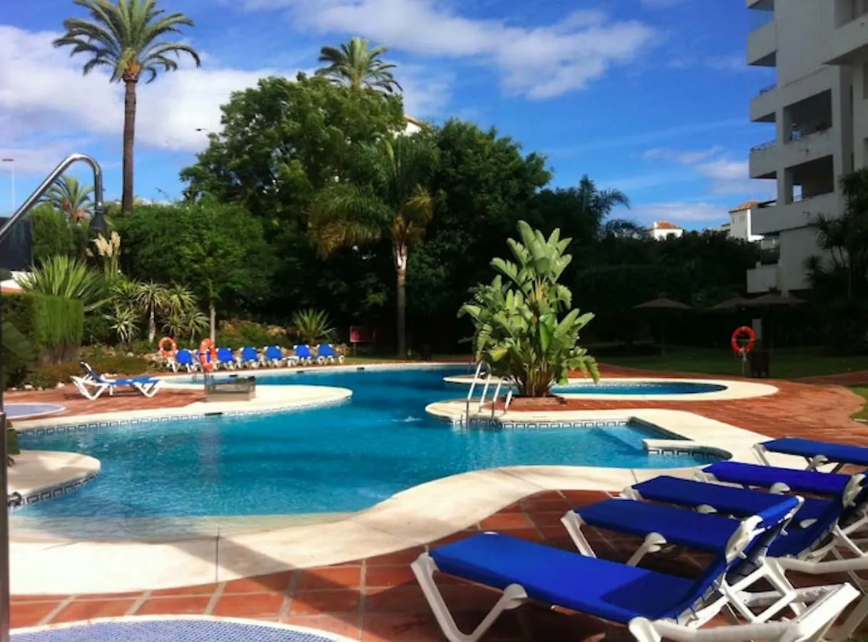 Puerto Banus With Private Garden Apartment Marbella